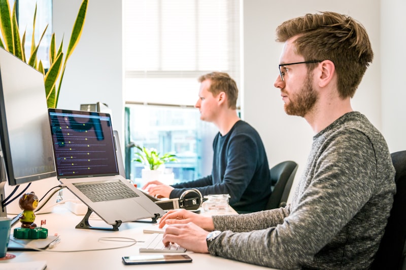 Why You Need a Dynamic Email Countdown Service (Not a Static GIF)